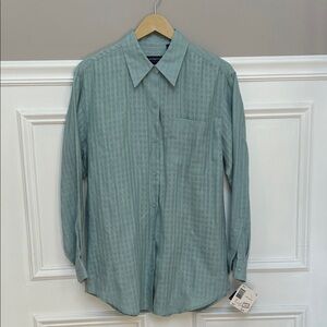 100% Irish linen | Button Down shirt | NWT